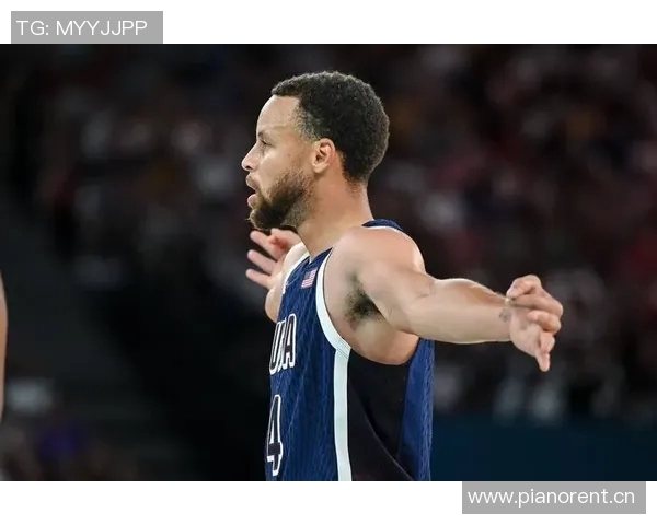 库里半场表现抢眼7投5中贡献14分2助攻三分球命中率高达60成为全队得分王 库里半场表现抢眼7投5中贡献14分2助攻三分球命中率高达60成为全队得分王