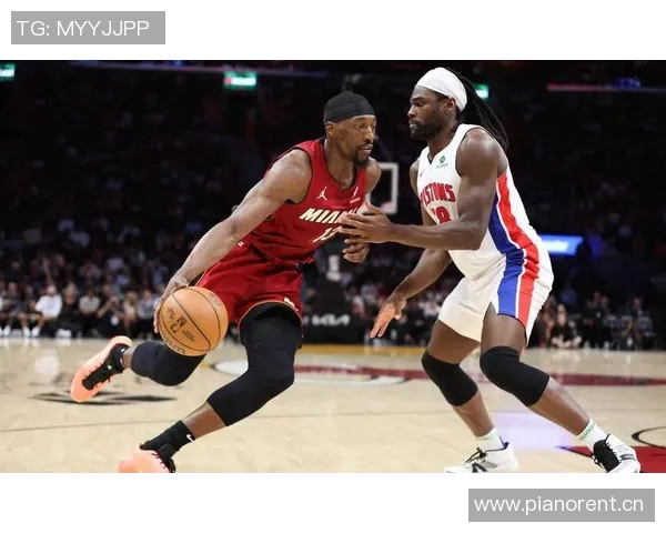 阿德巴约全场最高31分展现实力正负值唯一为正助球队赢得胜利